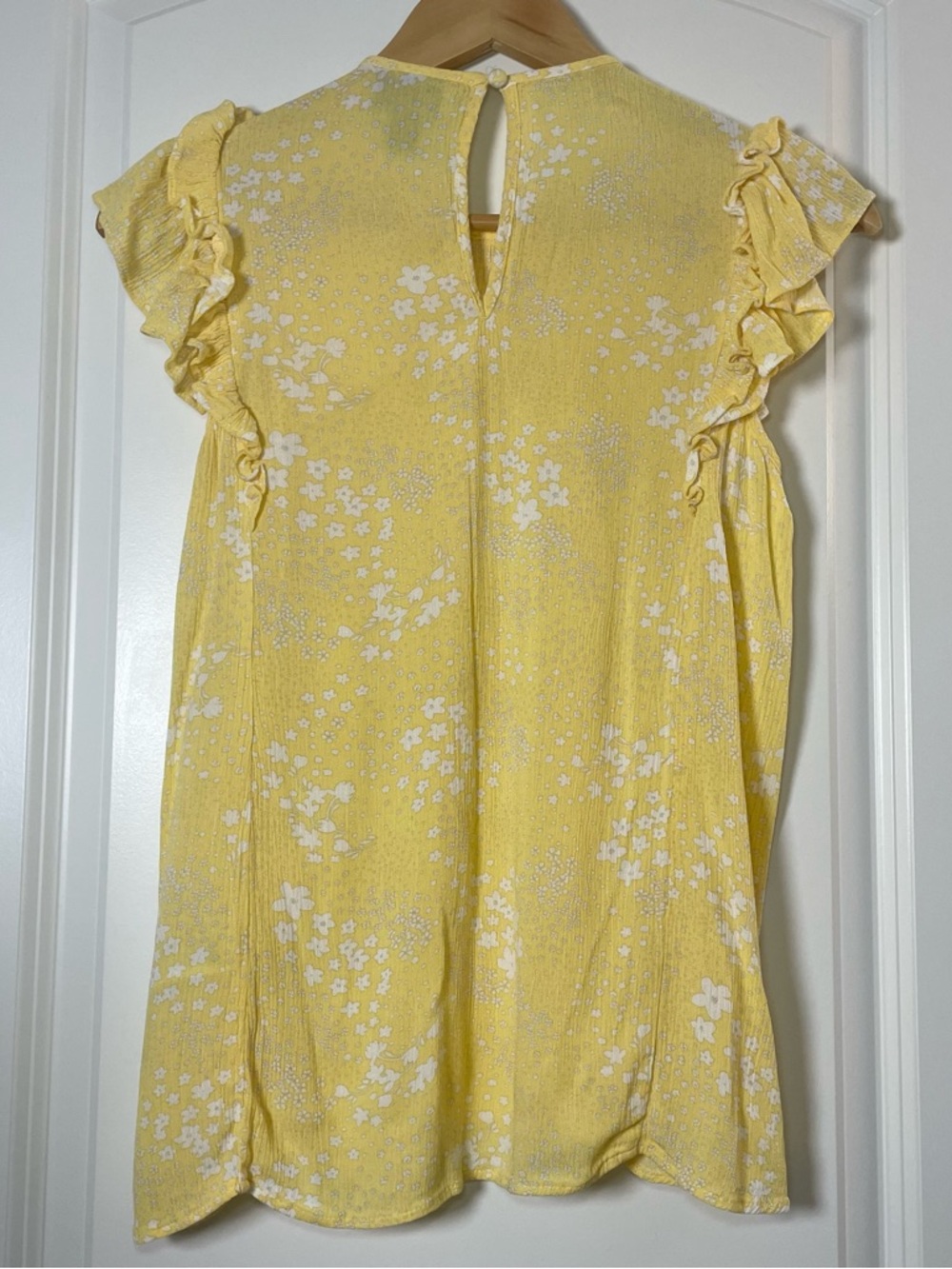 SCOOP Yellow Floral Smocked Blouse Ruffle Sleeves Lightweight Summer Top Size XS - Picture 7 of 12